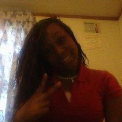 Profile Picture of Alexandria Colvin (@Alex_Poohe) on Twitter