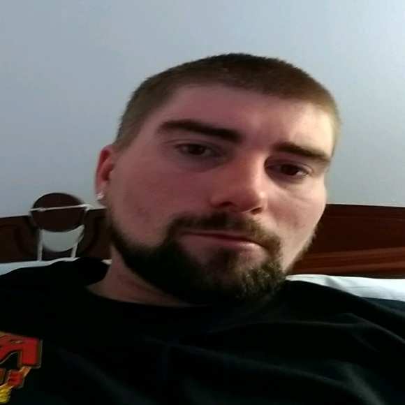 Profile Picture of Roland Wainwright (@roland_w) on Poshmark