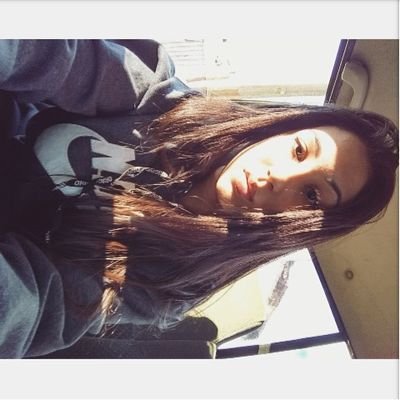 Profile Picture of Alice Bello (@AliceMarianaBe2) on Twitter