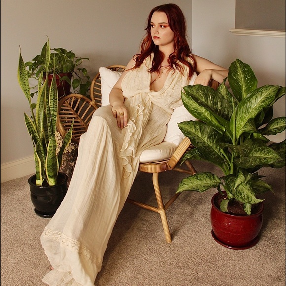 Profile Picture of Julia Severance (@julssev) on Poshmark