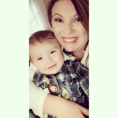 Profile Picture of Taylor Jones (@tayyylorNOELLE) on Twitter