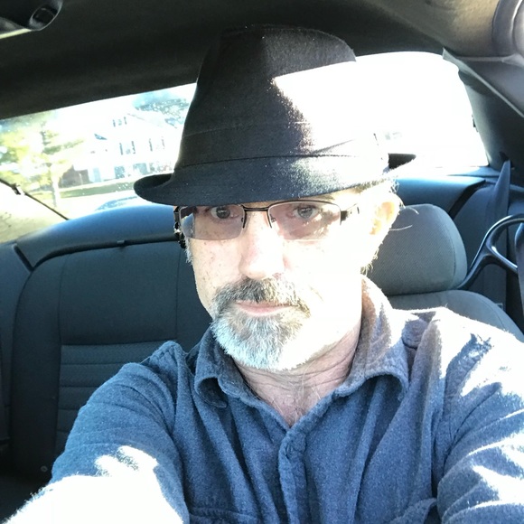 Profile Picture of Jeff Worrix (@worrix65) on Poshmark