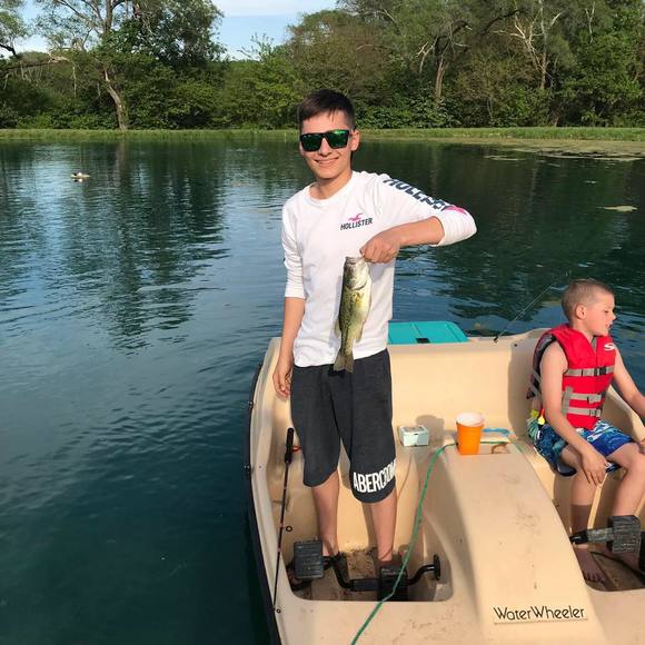 Profile Picture of Dylan Denault (@dylandenault) on Poshmark