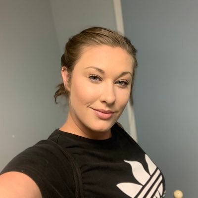 Profile Picture of Megan Bernard (@MisMeganB) on Twitter