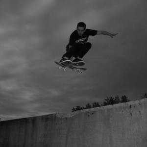 Profile Picture of Devon Shreve (@tomorowbelongstous) on Myspace