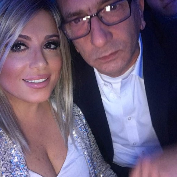 Profile Picture of Caroline Keledjian (@ardudig) on Poshmark