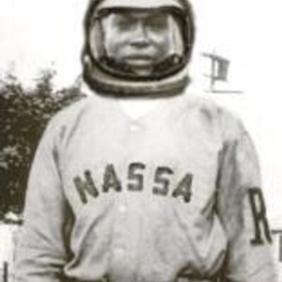 Profile Picture of Mickey J Fry (@2StupidWhiteMan) on Twitter