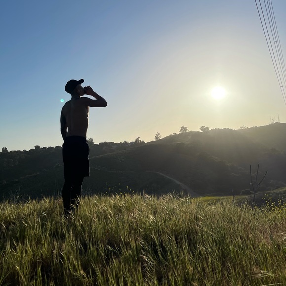 Profile Picture of Woo Chung (@dobbytrades) on Poshmark