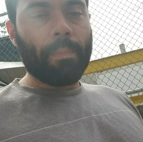 Profile Picture of John Ralph (@johnboi2017) on Poshmark