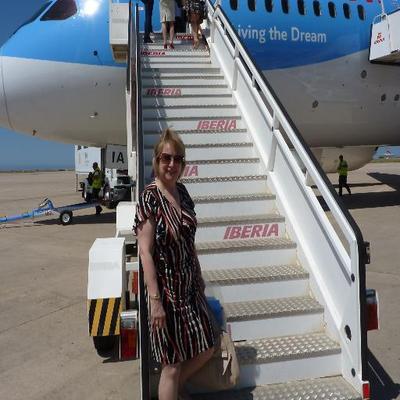 Profile Picture of Gilly Travels (@TravellingLady_) on Twitter