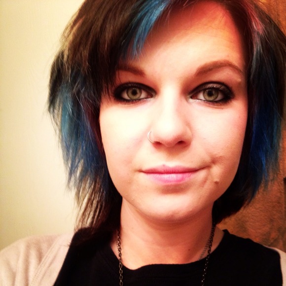 Profile Picture of Kendall Stephens (@beckley) on Poshmark