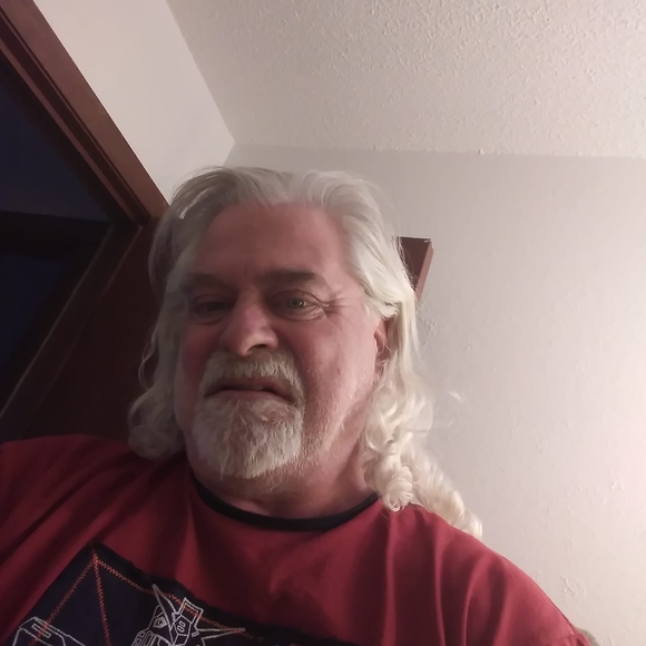 Profile Picture of Kevin Goetz (@mrmoccasin57401) on Poshmark
