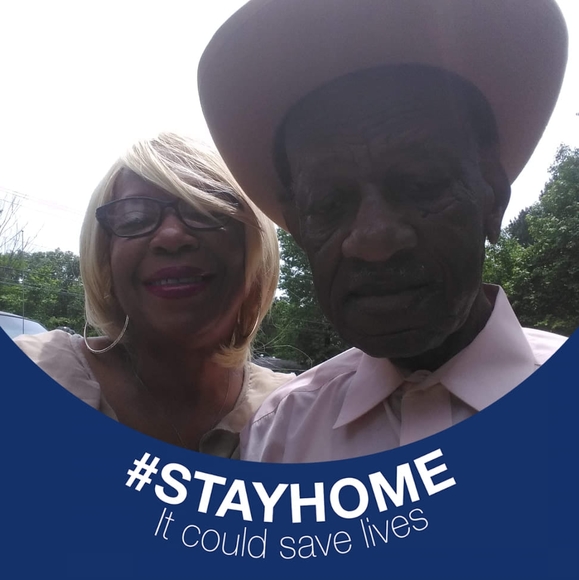 Profile Picture of Mary Saulsbury (@marysaulsbury) on Poshmark