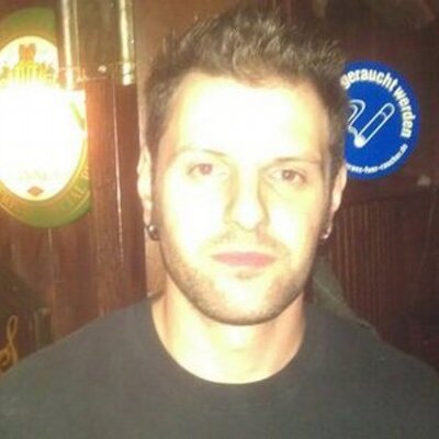 Profile Picture of Lori Mo (@lorimo2) on Twitter