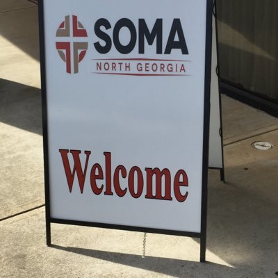 Profile Picture of Janet Hall (@cooperputnam) on Twitter