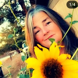 Profile Picture of Lorrie Wolf (@wlorriel) on Instagram