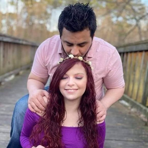 Profile Picture of Casey Burbage (@casey842) on Poshmark