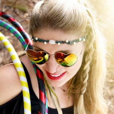 Profile Picture of Abby Albaum (@HoolaMonster) on Twitter