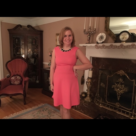 Profile Picture of Elisabeth Mclaughlin (@eliz423) on Poshmark