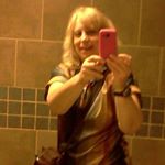 Profile Picture of sandra mitchell (@smitchellsmile) on Instagram