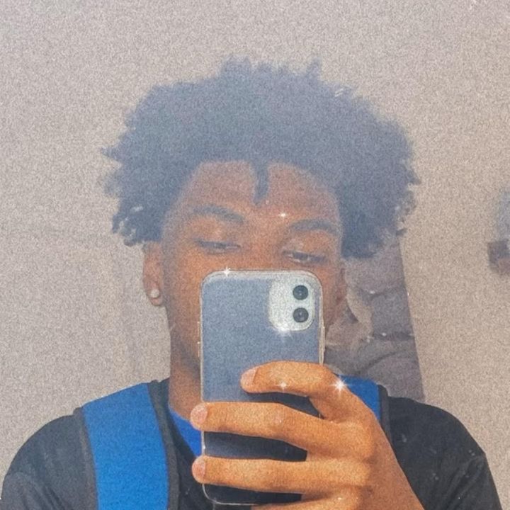 Profile Picture of Paul James (@_.paul2x) on Tiktok