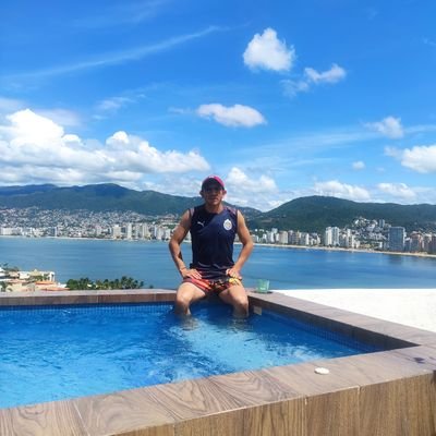 Profile Picture of David Islas (@davidislas10) on Twitter