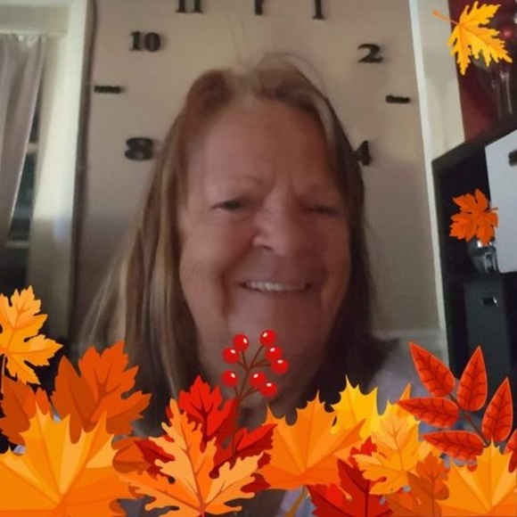 Profile Picture of Deborah Conroy (@deborahconroy) on Poshmark