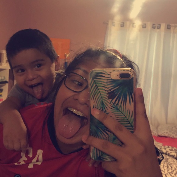 Profile Picture of Haydee Islas-paulino (@haydeeislas) on Poshmark