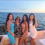 Profile Picture of Georgette Jallo (@georgette.jallo.9) on Facebook