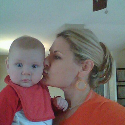 Profile Picture of Polly Olson (@pollyannolson) on Twitter