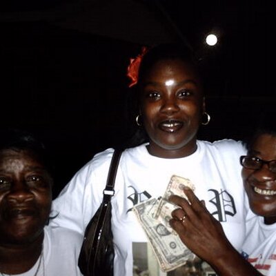 Profile Picture of Felicia Womack (@ChocolateJoy1) on Twitter