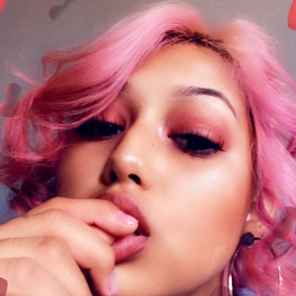 Profile Picture of Marcela Salas (@salasalecram) on Poshmark
