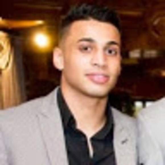 Profile Picture of Joshua Varughese (@joshuavarughese) on Poshmark