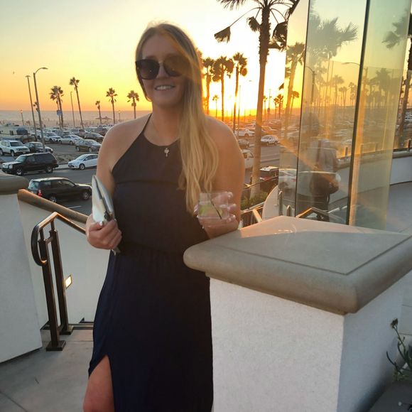 Profile Picture of Allie Kosich (@allisonkosich) on Poshmark