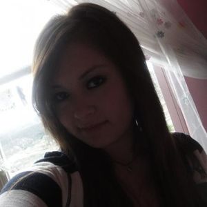 Profile Picture of Esperanza Chavez (@cuttie1055) on Myspace