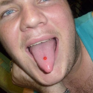 Profile Picture of Luke Abrahams (@lukeyboi691) on Myspace