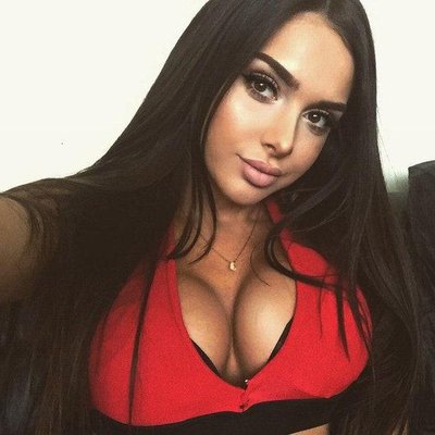 Profile Picture of Evie Robinson (@mark_dilello) on Twitter