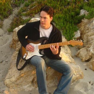 Profile Picture of Carl Brown (@GuitarLessonsCB) on Twitter