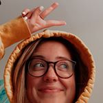 Profile Picture of emma🌻 (@emmabartelsjones) on Instagram