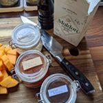 Profile Picture of Benjamin & Charlotte 🔪 (@theconfinedkitchen) on Instagram