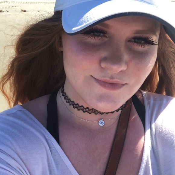 Jocelyn Peirsol - Poshmark Profile Picture of Jocelyn Peirsol (@jocelynpeirsol) on Poshmark