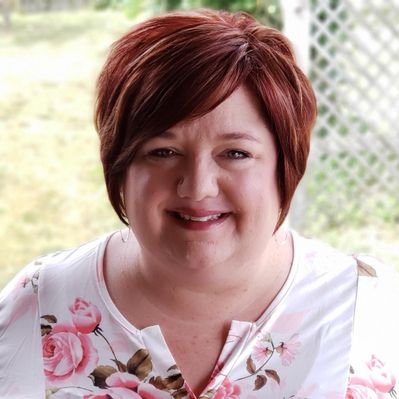 Profile Picture of Megan Rhoades (@goaskmegz) on Twitter