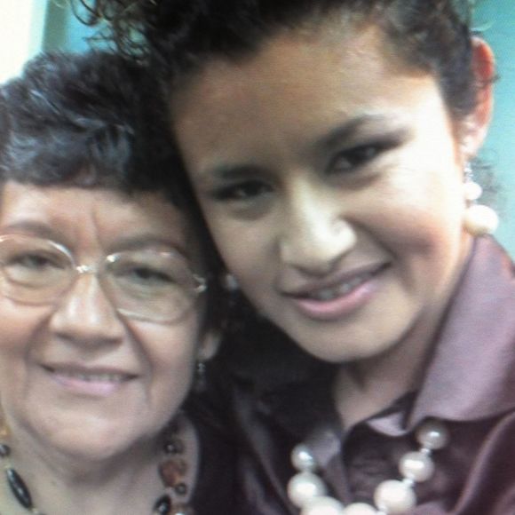 Profile Picture of Lucero Palacios (@luceropalacios) on Poshmark