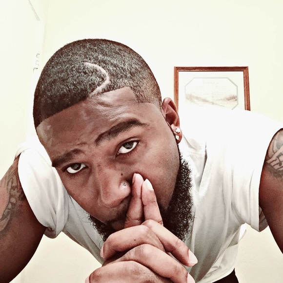 Profile Picture of Brandon Burrell (@brndnburrell) on Poshmark