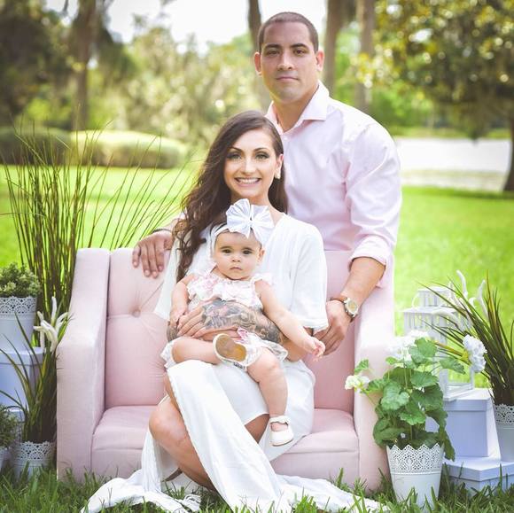 Profile Picture of Alex Quezada (@aqhomes86) on Poshmark