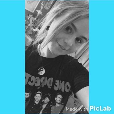 Profile Picture of Zoe Maddison Jones (@ZoeMaddisonJon1) on Twitter