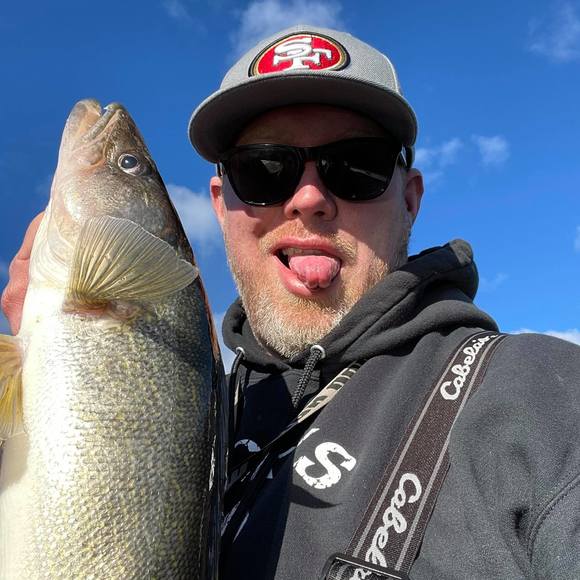 Profile Picture of Jeremy Bahr (@mothug33) on Poshmark