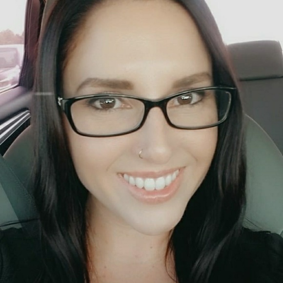 Profile Picture of Janae Strabley (@janae9187) on Poshmark