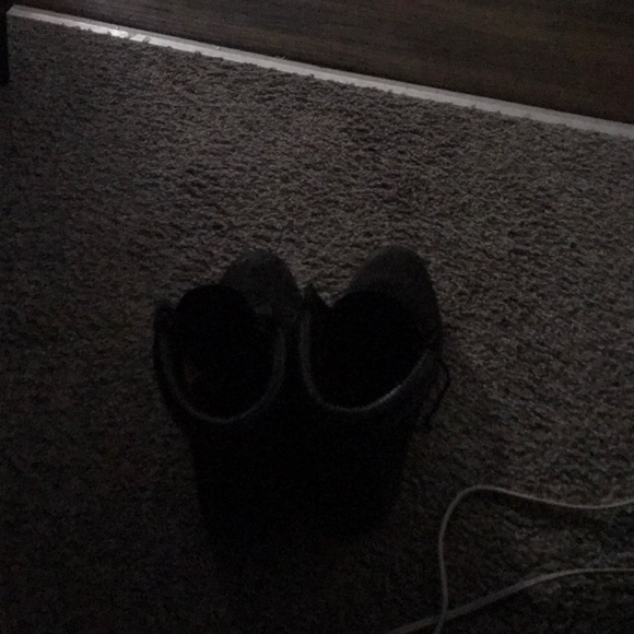 Profile Picture of Brad Staples (@bstaples05) on Poshmark