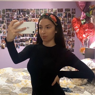 Profile Picture of K. (@_QueenCurlss) on Twitter
